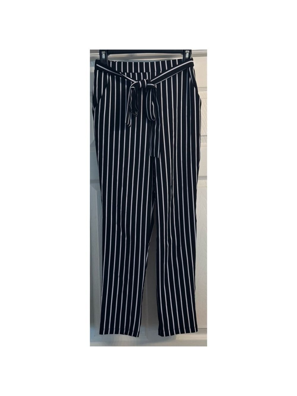Women's Mosaic & Co Pants Size S Black White Striped